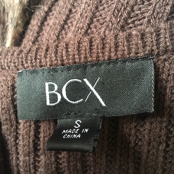 BCX Brown faux fur vest size  small - Picture 6 of 7